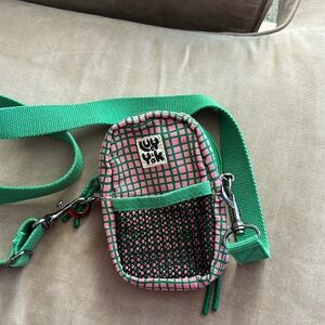 Lucy & Yak Brady Crossbody Bag in watermelon